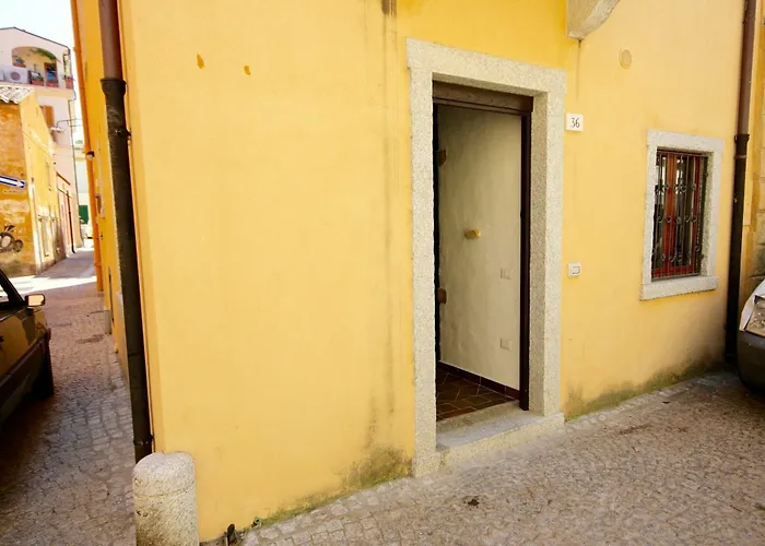 Amsicora 8 Guest house 3*