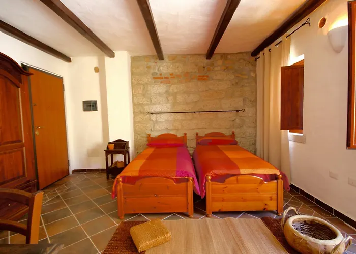 Amsicora 8 Gasthof Olbia