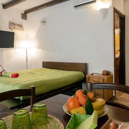 Amsicora 8 Guest house