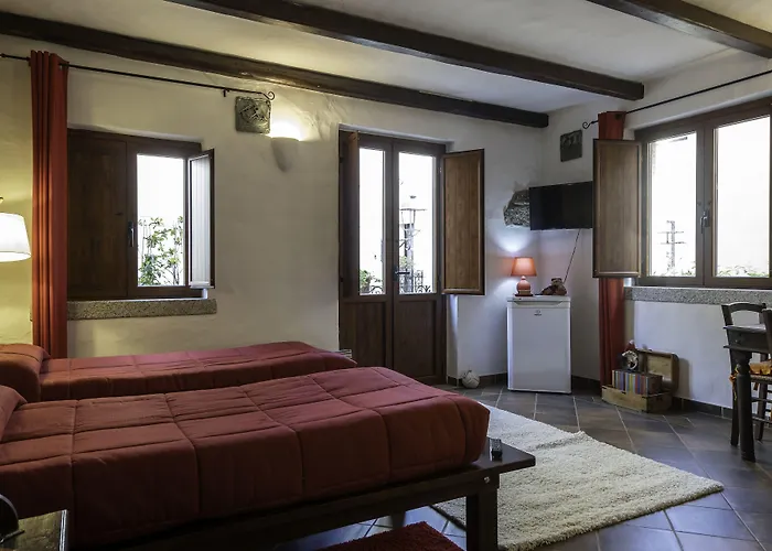 Amsicora 8 3* オルビア